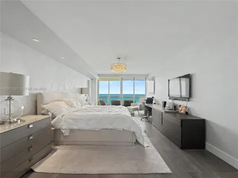 17555 Collins Avenue Sunny Isles Beach FL 33160