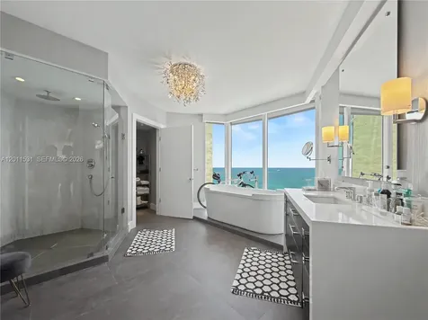 17555 Collins Avenue Sunny Isles Beach FL 33160