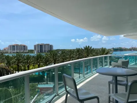 1000 S Pointe Drive Miami Beach FL 33139