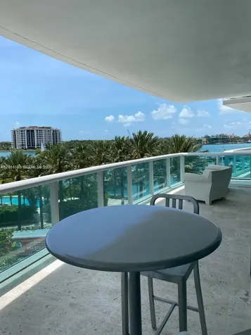 1000 S Pointe Drive Miami Beach FL 33139