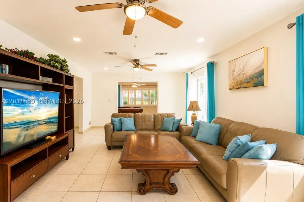 1660 NE 25th Avenue Pompano Beach FL 33062