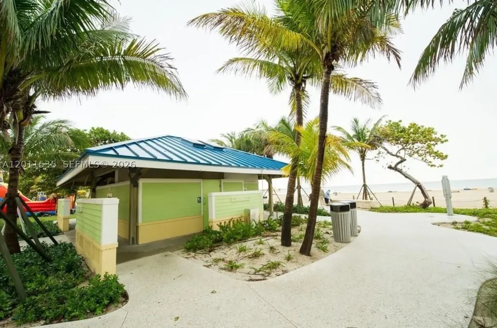 1660 NE 25th Avenue Pompano Beach FL 33062