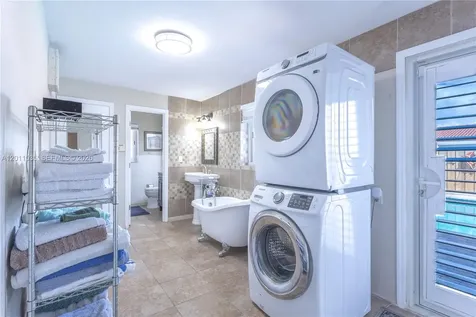 1660 NE 25th Avenue Pompano Beach FL 33062