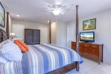 1660 NE 25th Avenue Pompano Beach FL 33062