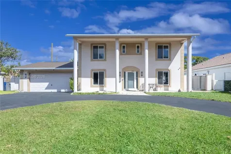 1660 NE 25th Avenue Pompano Beach FL 33062