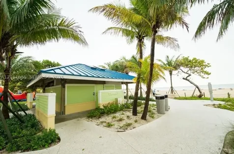 1660 NE 25th Avenue Pompano Beach FL 33062