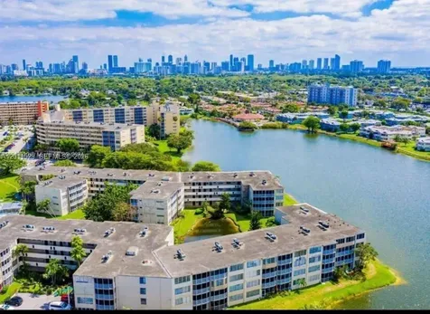 1750 NE 191st Street Miami FL 33179