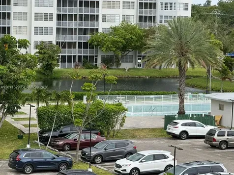 1750 NE 191st Street Miami FL 33179