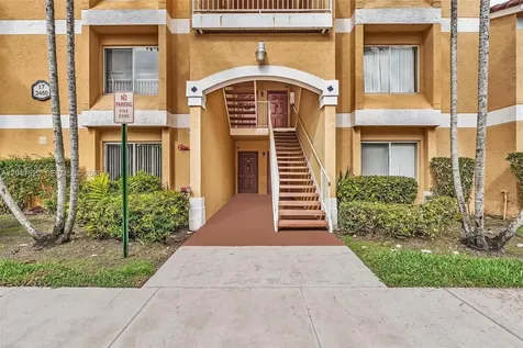 2647 NW 33rd Street Oakland Park FL 33309
