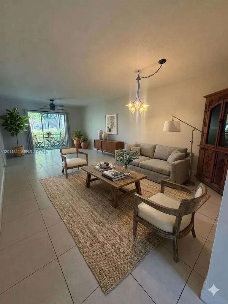 5080 SW 64th Avenue Davie FL 33314