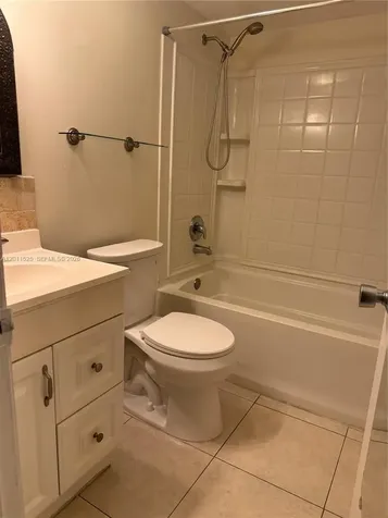 5080 SW 64th Avenue Davie FL 33314
