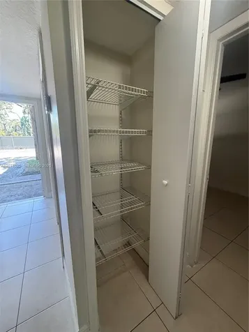 5080 SW 64th Avenue Davie FL 33314