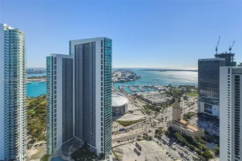 851 NE 1st Avenue Miami FL 33132