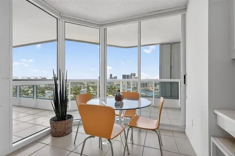 21205 Yacht Club Drive Aventura FL 33180