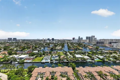 21205 Yacht Club Drive Aventura FL 33180
