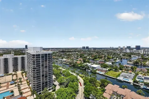 21205 Yacht Club Drive Aventura FL 33180