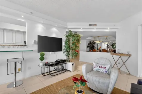 21205 Yacht Club Drive Aventura FL 33180