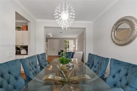 1095 Chenille Circle Weston FL 33327
