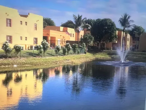 516 NW 114th Avenue Sweetwater FL 33172