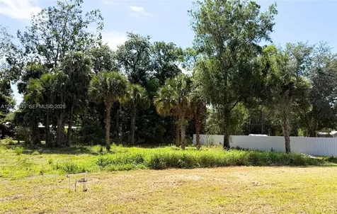 618 Sheldon Avenue Lehigh Acres FL 33936