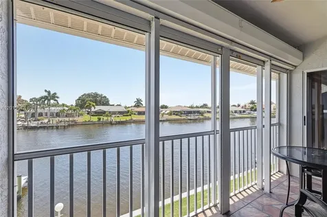 3933 SE 11 Place Cape Coral FL 33904
