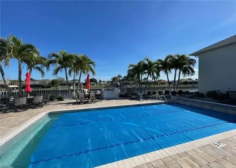 3933 SE 11 Place Cape Coral FL 33904