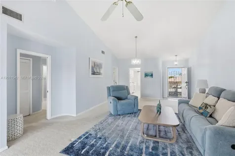 3933 SE 11 Place Cape Coral FL 33904