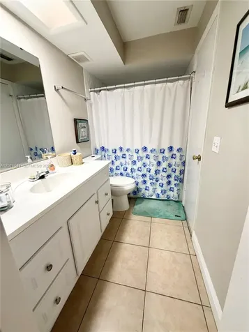 143 Valley Circle Tampa FL 33510