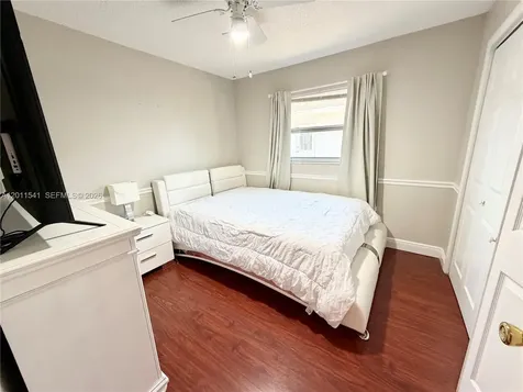 143 Valley Circle Tampa FL 33510