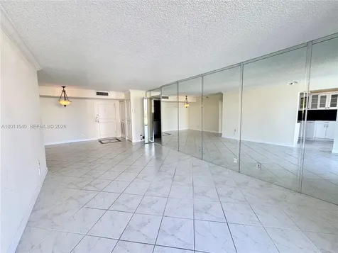 290 174th Street Sunny Isles Beach FL 33160