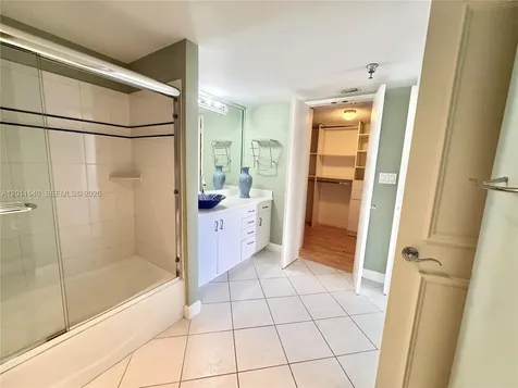 290 174th Street Sunny Isles Beach FL 33160