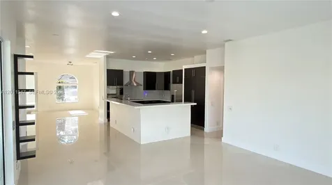 3767 Oak Ridge Circle Weston FL 33331