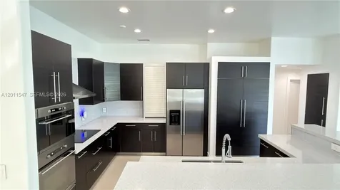 3767 Oak Ridge Circle Weston FL 33331