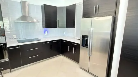 3767 Oak Ridge Circle Weston FL 33331