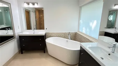 3767 Oak Ridge Circle Weston FL 33331