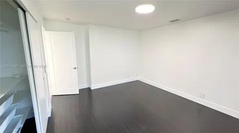 3767 Oak Ridge Circle Weston FL 33331