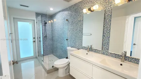 3767 Oak Ridge Circle Weston FL 33331