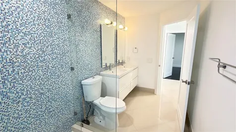 3767 Oak Ridge Circle Weston FL 33331