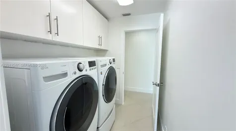 3767 Oak Ridge Circle Weston FL 33331