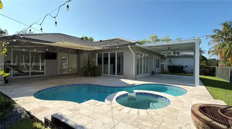 3767 Oak Ridge Circle Weston FL 33331
