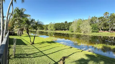 3767 Oak Ridge Circle Weston FL 33331