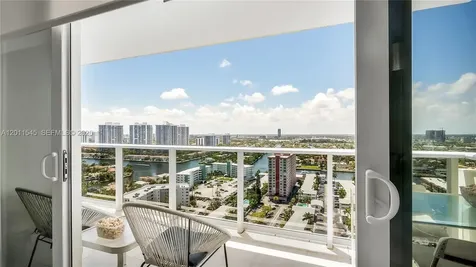 3140 S Ocean Drive (Avail Now- Nov 15, 2026) Hallandale Beach FL 33009