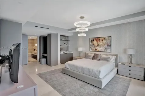18975 Collins Avenue Sunny Isles Beach FL 33160