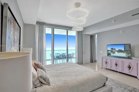 18975 Collins Avenue Sunny Isles Beach FL 33160