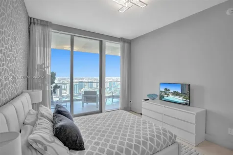 18975 Collins Avenue Sunny Isles Beach FL 33160