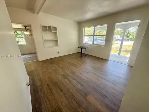 530 Mentone Road Lake Worth FL 33462