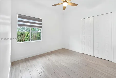 15012 SW 177th Terrace Miami FL 33187