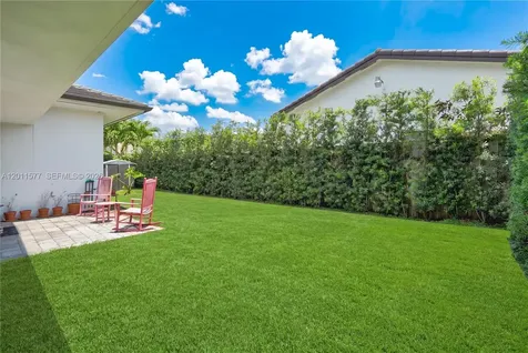 15012 SW 177th Terrace Miami FL 33187