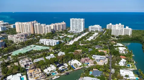 881 Ocean Drive Key Biscayne FL 33149
