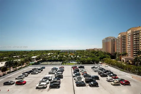 881 Ocean Drive Key Biscayne FL 33149